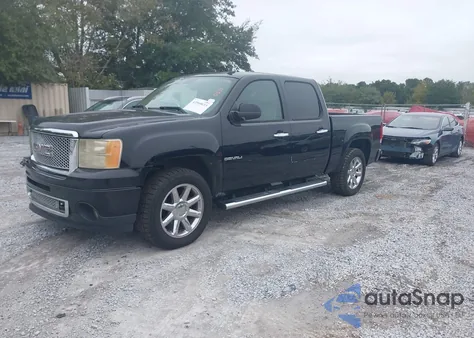 2010 GMC Sierra 1500 Denali z USA, uszkodzony, nr VIN 3GTRKXE21AG265916
